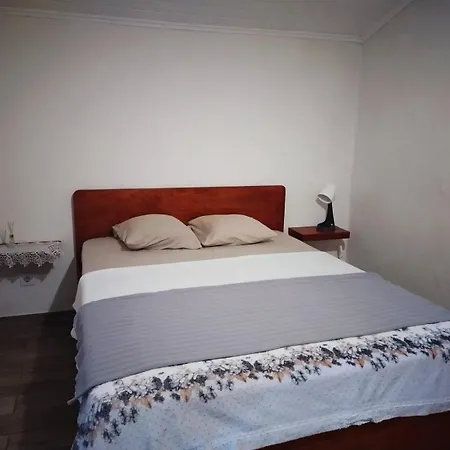 Front Beach Terrace Figueira Flat Apartment *
