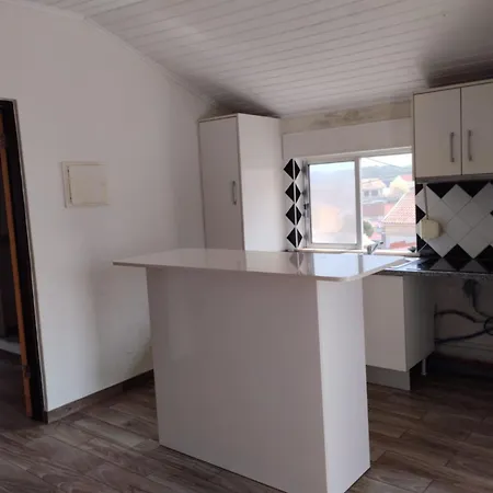 Front Beach Terrace Figueira Flat *